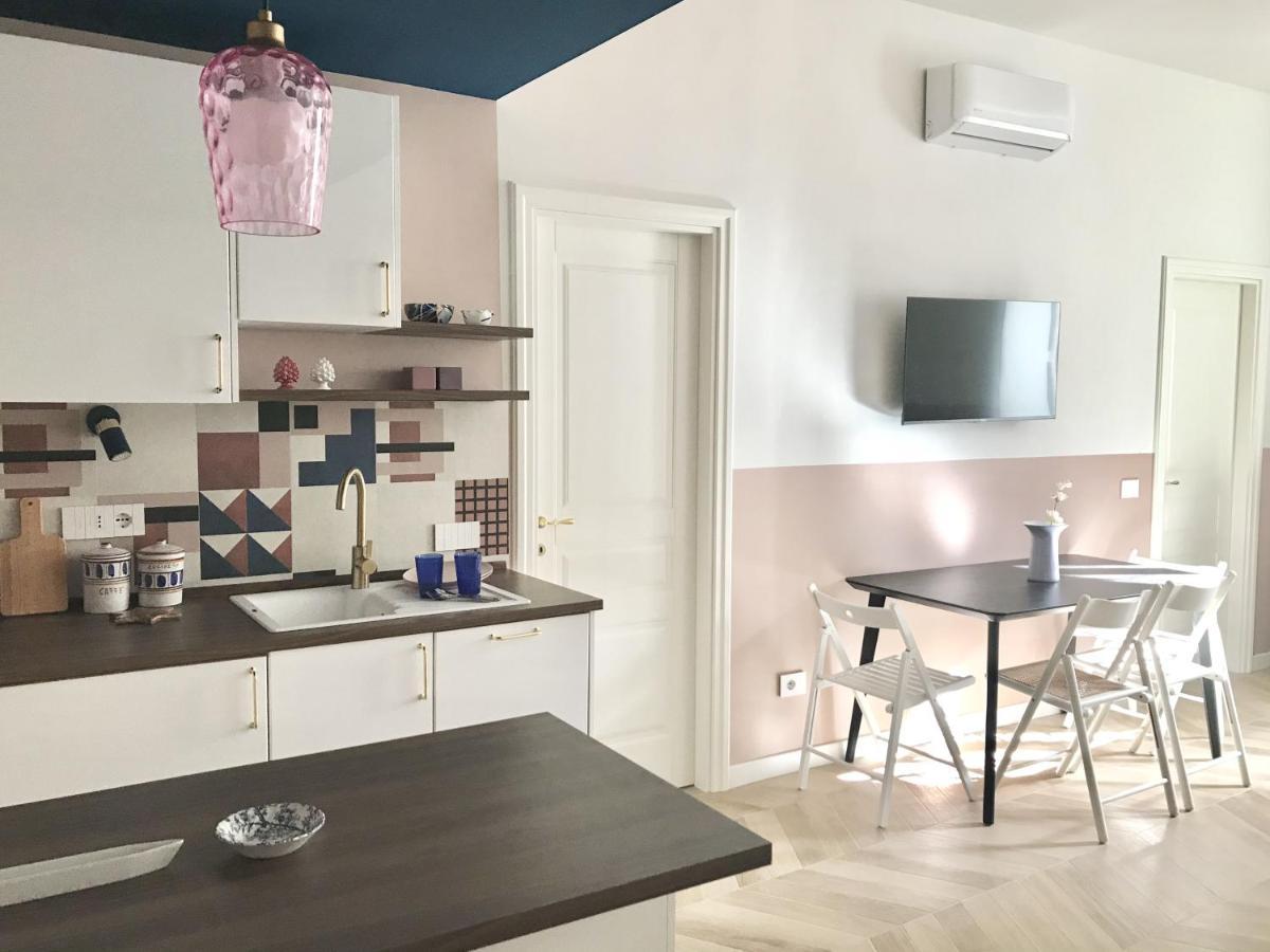 Melina Central Apartment Taormina Eksteriør billede